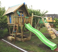 Montáž Jungle Crazy Playhouse a Climb module Xtra